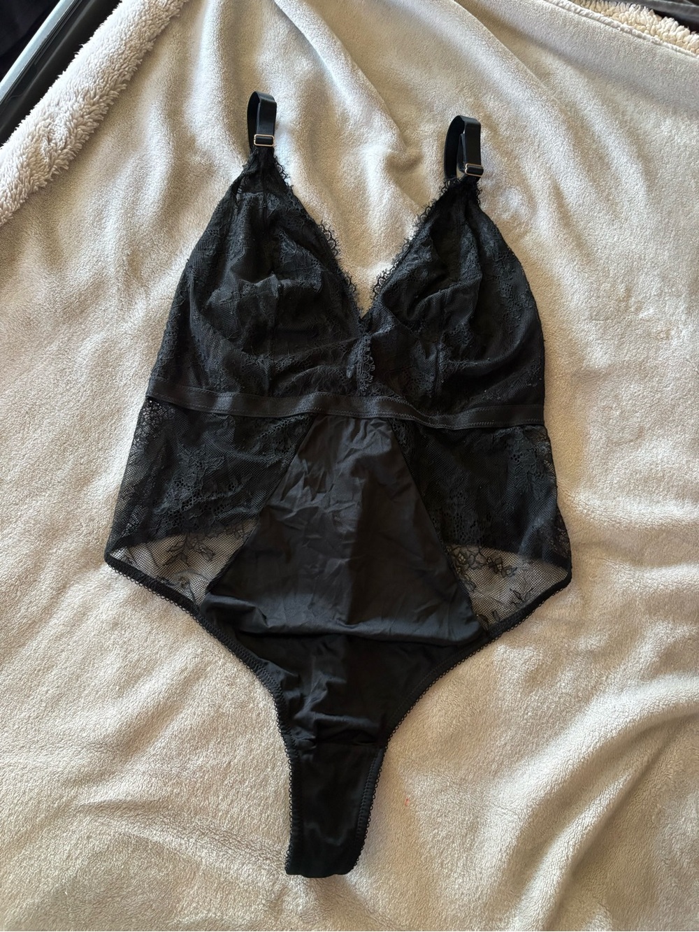 Auden Black Lace V-Neck Bodysuit
